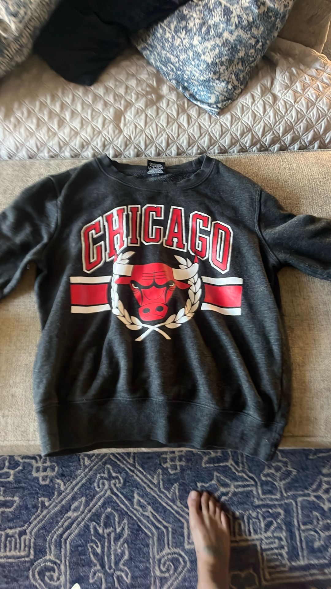 bulls sweatshirt