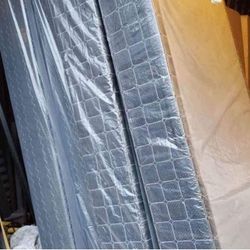 King Size New 2box Spring Can Deliver 