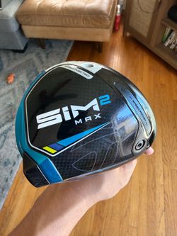 TaylorMade SIM2 Max Driver, Right Handed