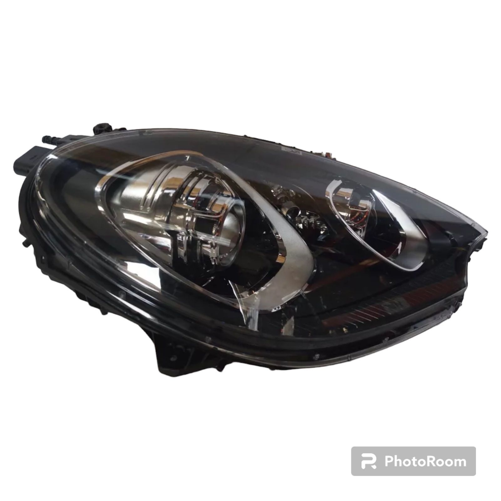 2015 2017 PORSCHE MACAN TURBO RIGHT SIDE HID XENON HEADLIGHT OEM