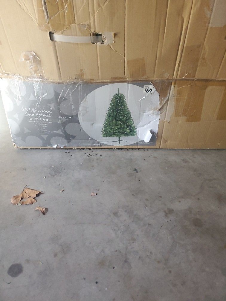 Christmas Tree 6.5 Ft