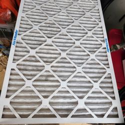 Pleated Air Filter: 20x30x1