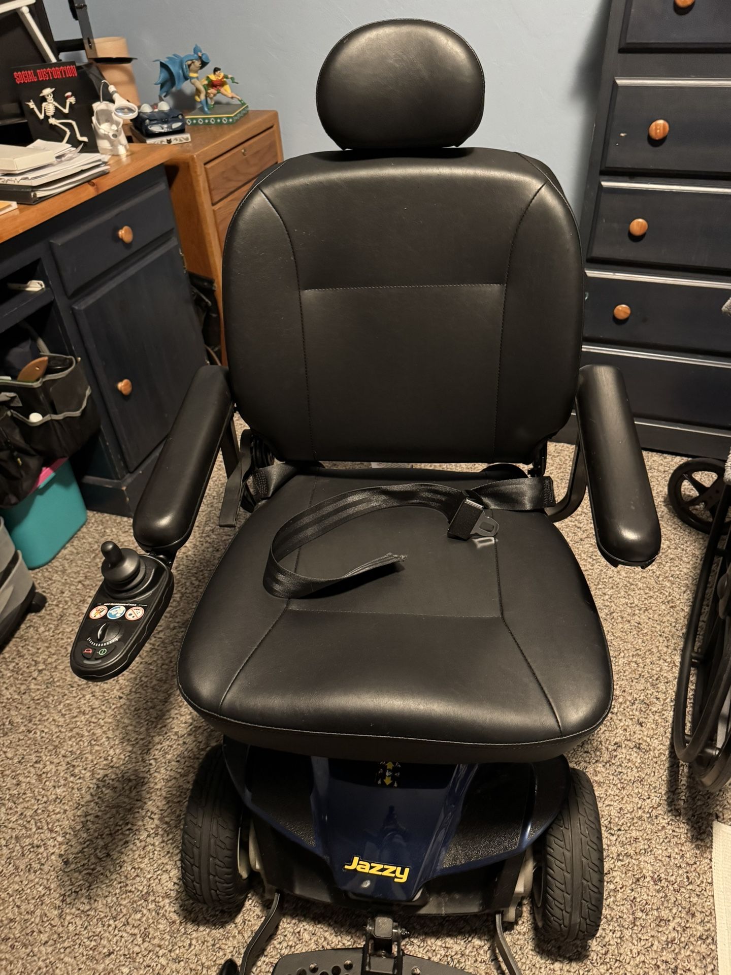 Jazzy Elite ES Electric Wheelchair
