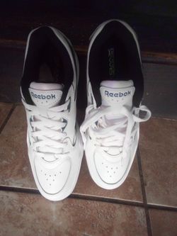 REEBOK CLASSICS