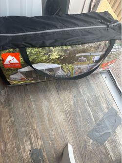 Camping tent