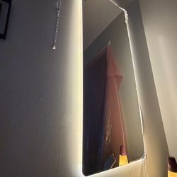 LED MIRROR