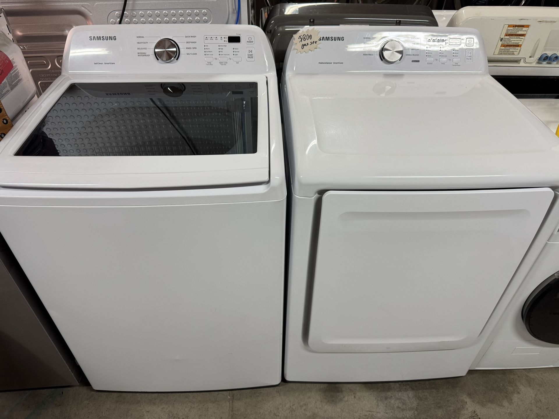 WHITE SAMSUNG WASHER & GAS DRYER