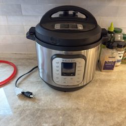 Instant Pot Duo Nova 8 Qt.
