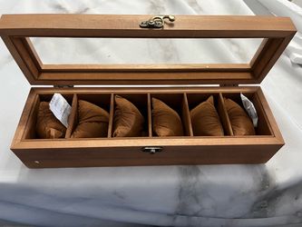 Luxury watch box