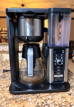 Ninja Specialty Coffee Maker with Fold-Away Frother & Glass Carafe
