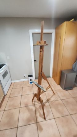 Wooden standing and table easel