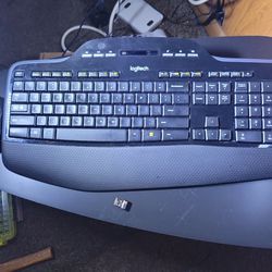 Logitech Marathon Wireless Keyboard And Mouse Combo