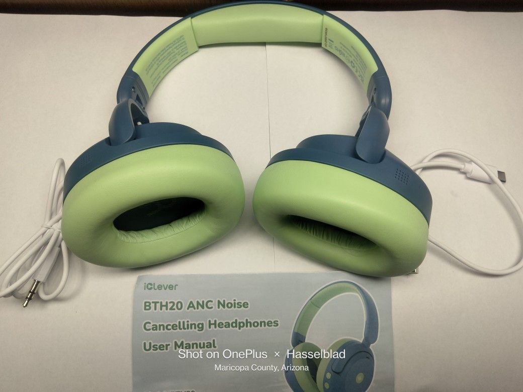 iClever BTH20  Kids Headphones