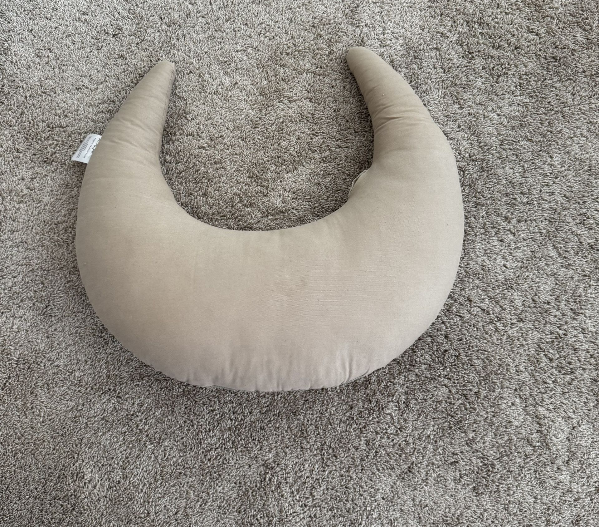 Snuggle Me Organic Nursing Pillow