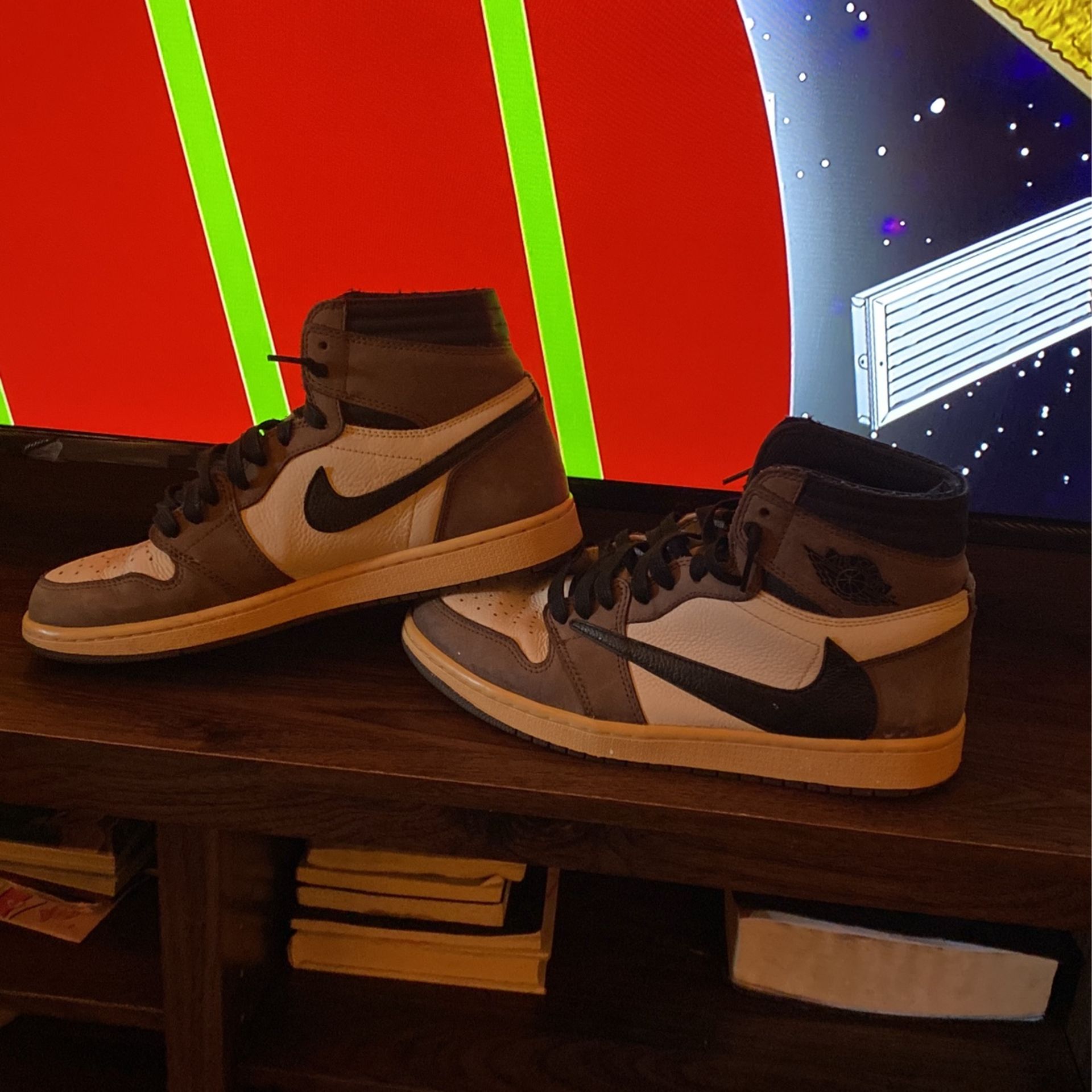 Travis Scott X Jordan 1 Retro High OG ‘Mocha’