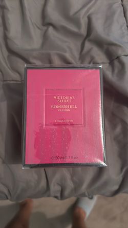 Victoria’s Secret bombshell, passion perfume