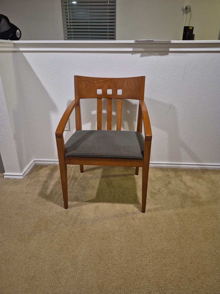 NEMSCHOFF Chairs