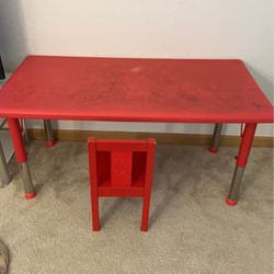 free kids table and chairs