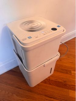 Midea Cube 20 pt. Dehumidifier