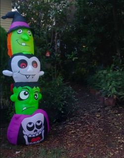 Halloween Inflatable Monster Totem Pole - 7ft