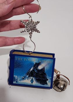 Hallmark Keepsake The Polar Express BNIB "READ"