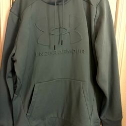 Under Armour Off Green Hoodie Size Lg