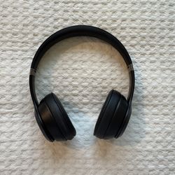 Beats Solo 4
