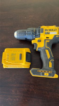 Dewalt drill with battery