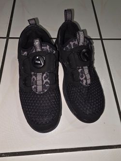 Bowling shoes
