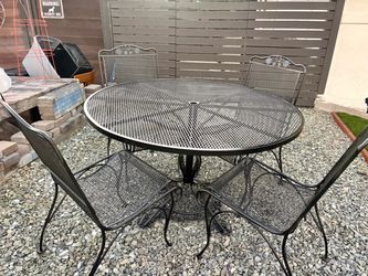 Wrought Iron Patio Table and 4 Chairs