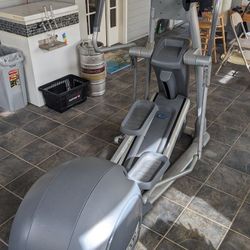 Precor EFX 576i Elliptical