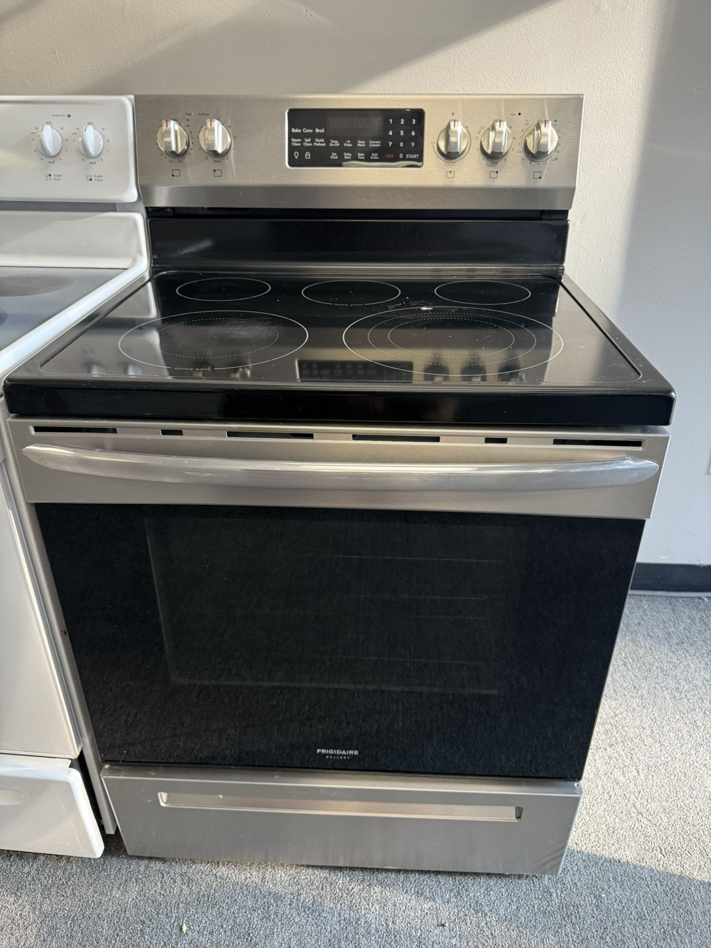 Stainless Stove Frigidaire