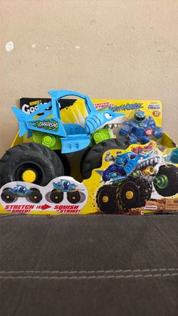 Stretch and Strike Thrash Mobile