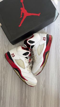 Jordan 5 fire red size 11.5