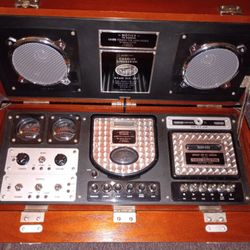 Spirit Of St Louis Boombox AM FM Radio, CD, Cassette Player