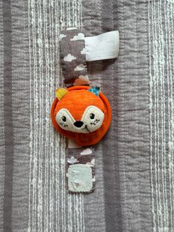 Infantino Fox Teether Wrist Rattle