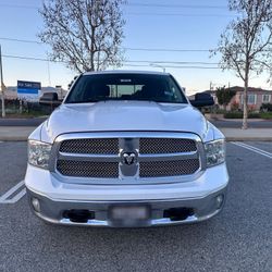 2018 Ram 🐏 1500 SLT!