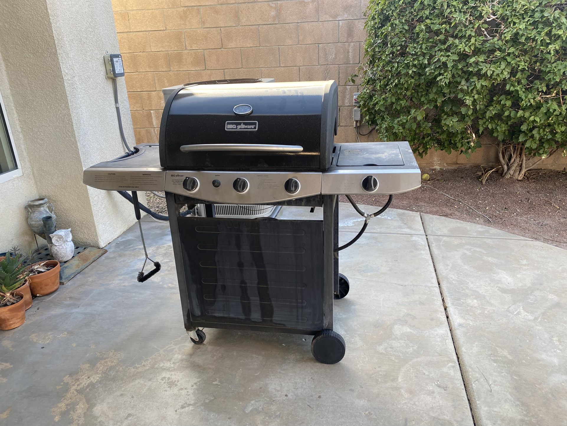 Barbecue for Sale in Palm Springs, CA OfferUp