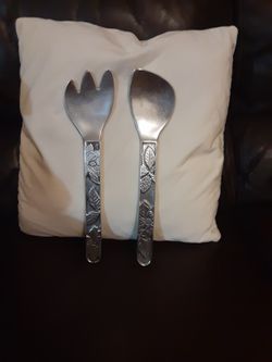 Wilton Armetale Beautiful  Serverware  