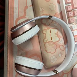 Beats Headphones Pink 