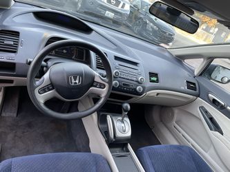 2009 Honda Civic Thumbnail