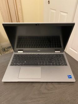 Dell Latitude 5520 Hyperthreaded 11th Gen i7 with 512GB NVME, 16GB Ram