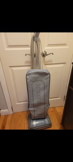 Oreck XL Silver Upright Vacuum Cleaner