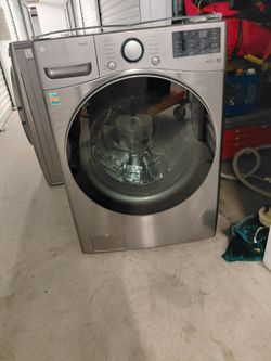 LG washer dryerset