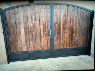 Double gate