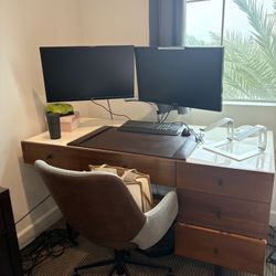 WOOD DESK