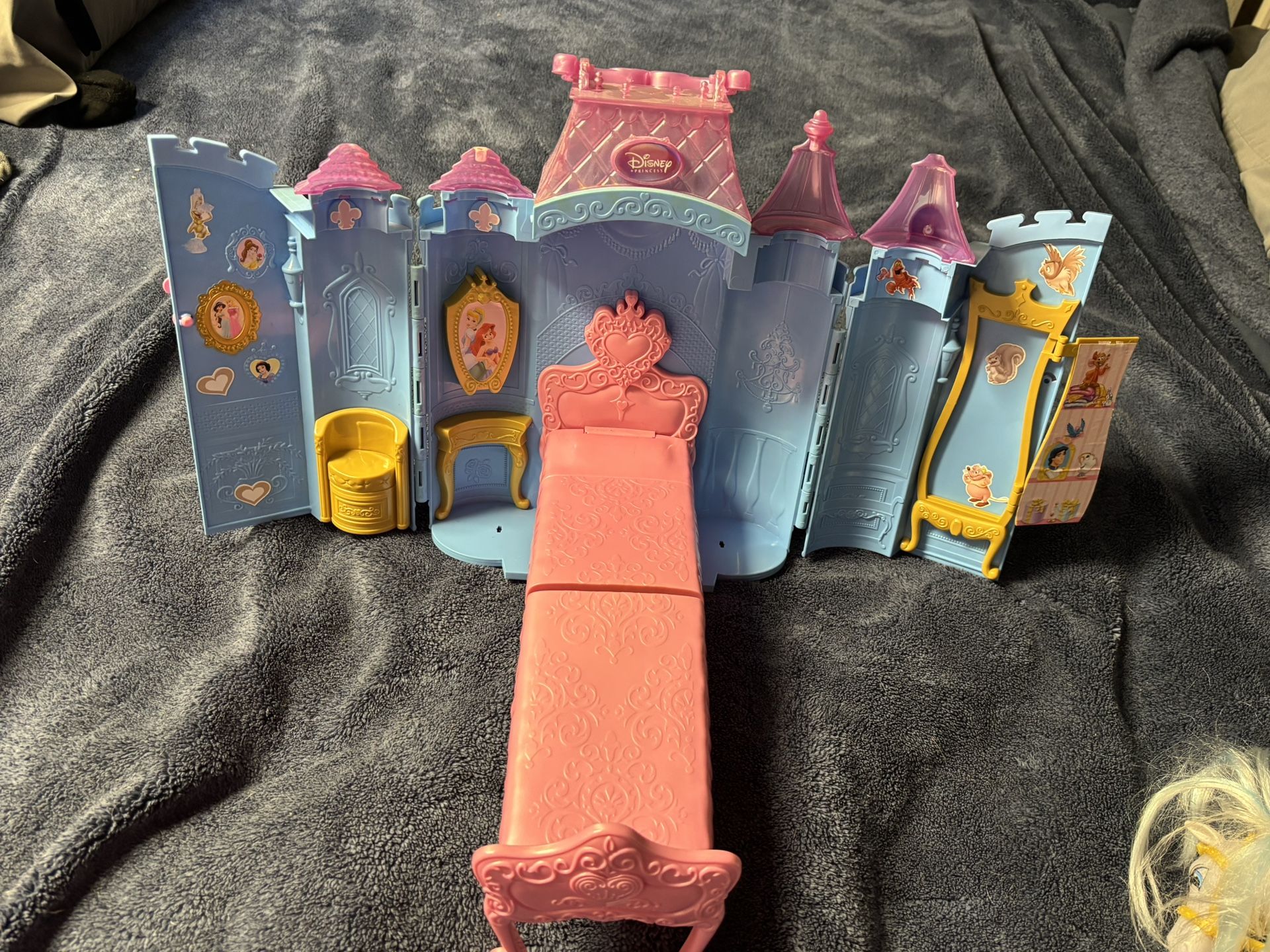 Cinderella Travel Barbie Castle 