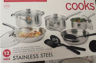 Never used/brand new Cookwear