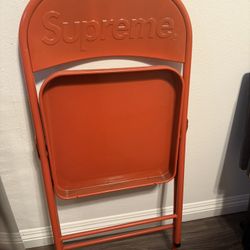 Supreme Metal folding Chair (red)