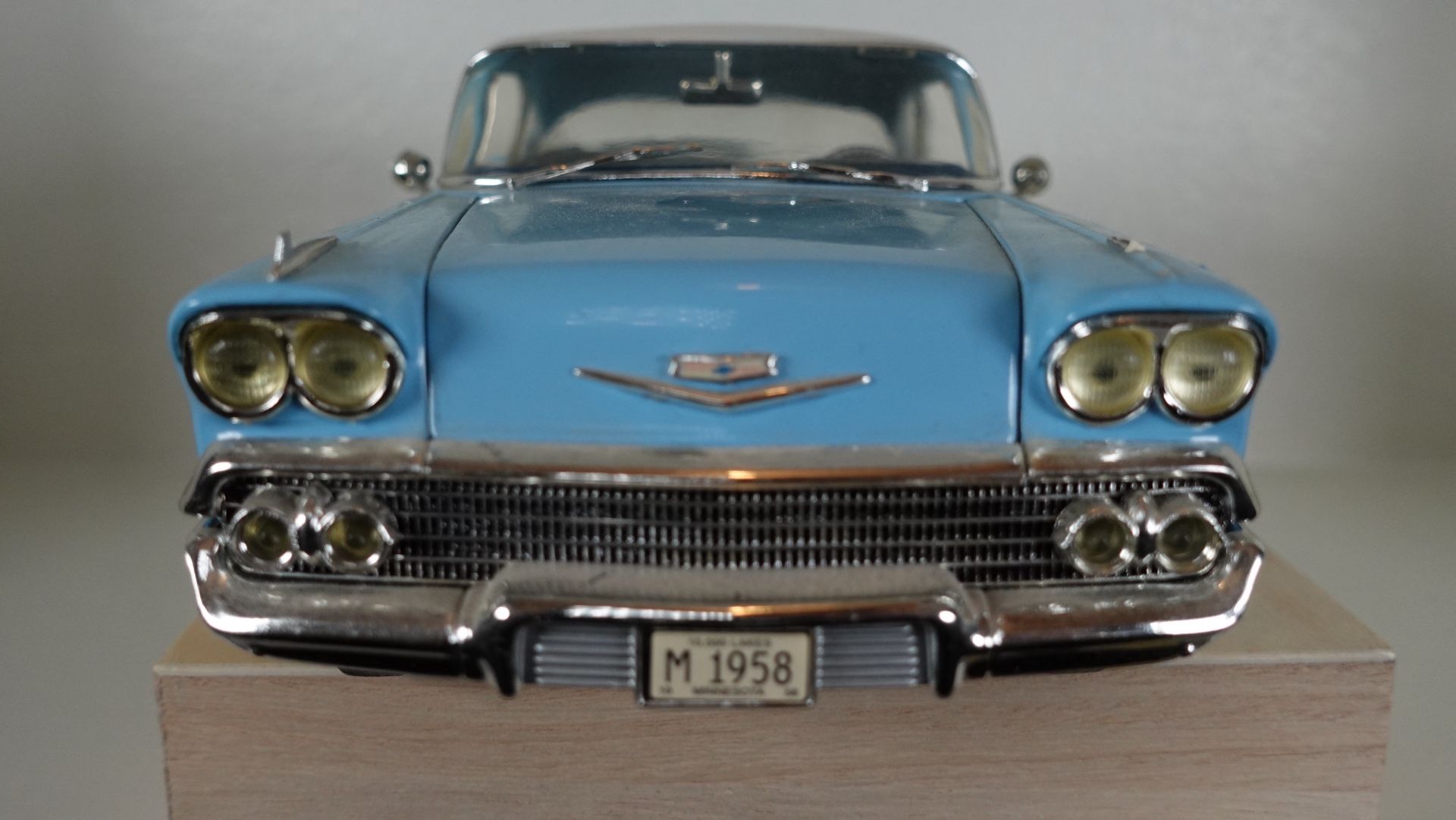 Ertl American Muscle Memories 1958 Chevy Impala Teal Coupe 1:18